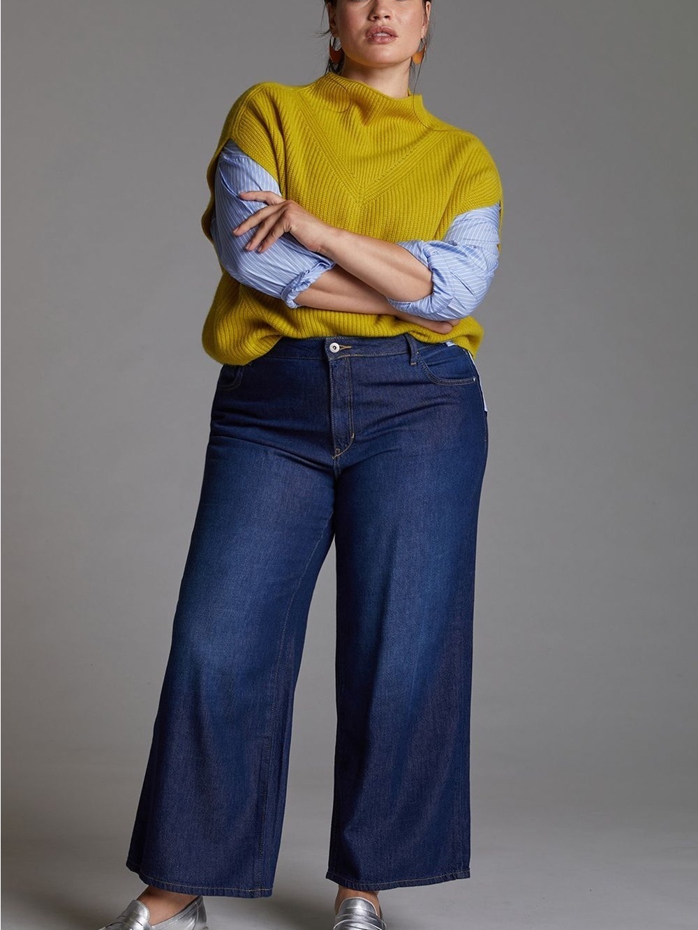 Pilcro The Annie Wide Leg Dark Blue Cropped Jeans (31)